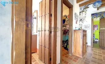 4 bedroom House for Sale in Canillas de Albaida-1896