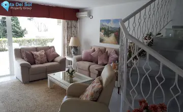 3 bedroom House for Sale in Miraflores-1909