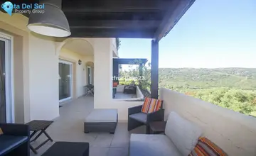 4 bedroom Apartment for Sale in San Roque Club-1956