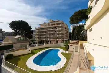 2 bedroom Apartment for Sale in Benalmadena-78180