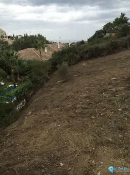 1044m2 Plot for Sale in Elviria-78380