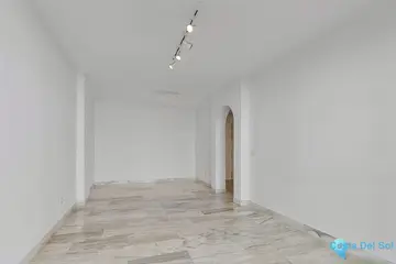 2 bedroom Apartment for Sale in Marbella-78410
