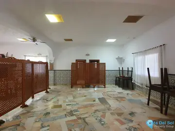 5 bedroom House for Sale in Guaro-78573