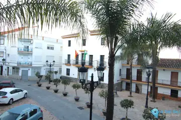 5 bedroom Apartment for Sale in Guaro-78843