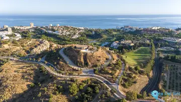 2 - 3 bedroom Apartment for Sale in Benalmadena-97337