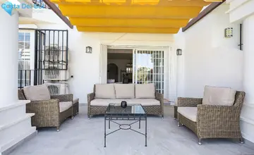 4 bedroom House for Sale in Riviera del Sol-2114