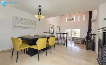 4 bedroom House for Sale in Riviera del Sol-2120