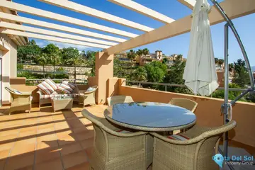 3 bedroom Apartment for Sale in La Mairena-78900