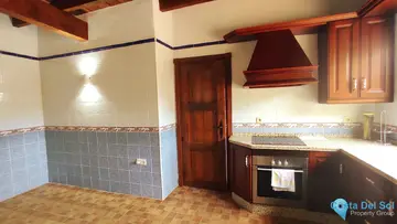 4 bedroom House for Sale in Alhaurín el Grande-78970