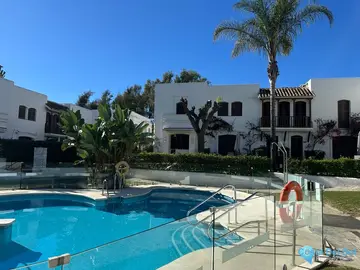 2 bedroom House for Sale in Estepona-79099