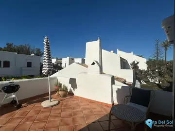 2 bedroom House for Sale in Estepona-79093