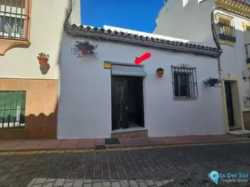 3 bedroom House for Sale in Estepona