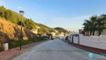 662m2 Plot for Sale in Mijas-79591