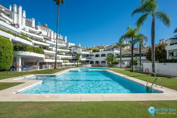 2 bedroom Apartment for Sale in Río Real