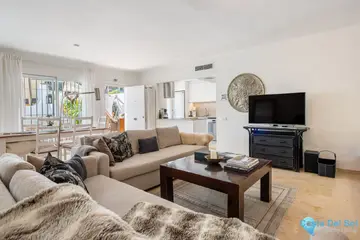 2 bedroom Apartment for Sale in Río Real-79827