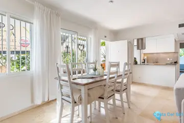 2 bedroom Apartment for Sale in Río Real-79828