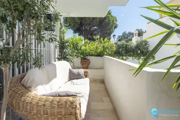 2 bedroom Apartment for Sale in Río Real-79833