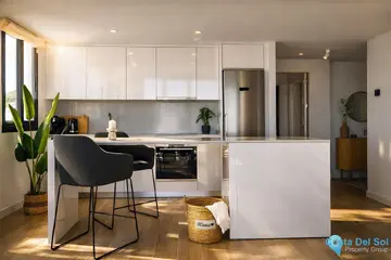 2 bedroom Apartment for Sale in Estepona-79850