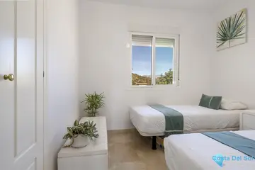 2 bedroom Apartment for Sale in La Cala de Mijas-80112