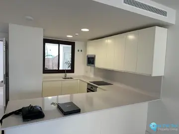 2 bedroom Apartment for Sale in Benalmadena Costa-80123