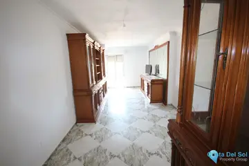 4 bedroom Apartment for Sale in Málaga Centro-68225