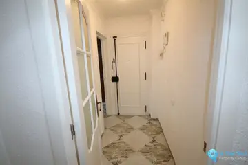 4 bedroom Apartment for Sale in Málaga Centro-68238