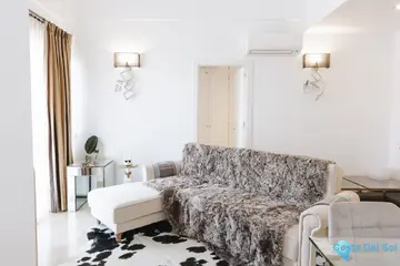 4 bedroom Apartment for Sale in Manilva