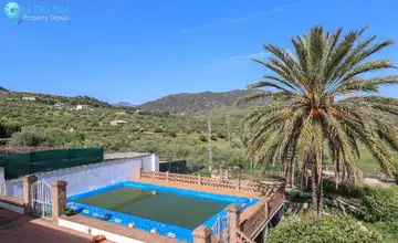 3 bedroom House for Sale in Alora-2336