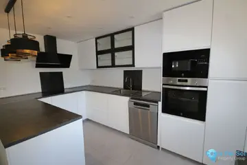 3 bedroom Apartment for Sale in Elviria-69011
