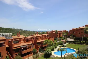 3 bedroom Apartment for Sale in Estepona
