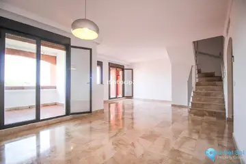 3 bedroom Apartment for Sale in Estepona-69300