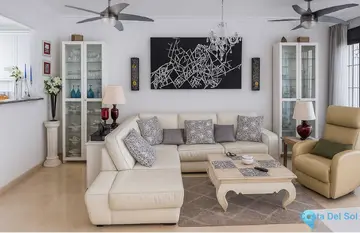 3 bedroom Apartment for Sale in New Golden Mile-69691