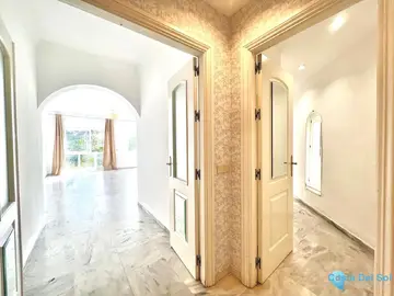 3 bedroom Apartment for Sale in Marbella-69972