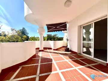 3 bedroom Apartment for Sale in Marbella-69966
