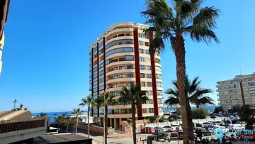 2 bedroom Apartment for Sale in Fuengirola-69985