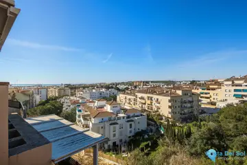 3 bedroom Apartment for Sale in Estepona-70037