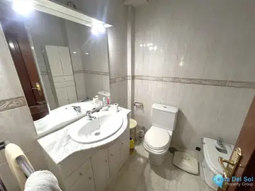 2 bedroom Apartment for Sale in Fuengirola-70244