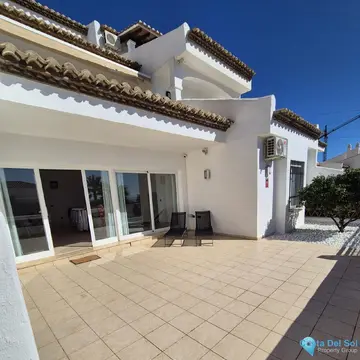 2 bedroom Apartment for Sale in Benalmadena-70259