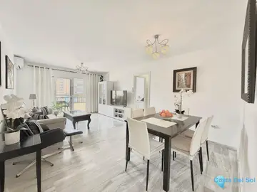 2 bedroom Apartment for Sale in Fuengirola-70300