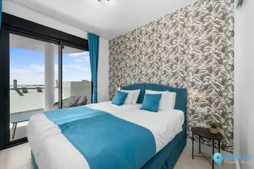 2 bedroom Apartment for Sale in Fuengirola-70366