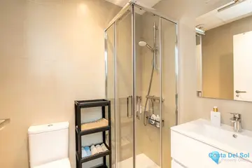 2 bedroom Apartment for Sale in Málaga Centro-70405
