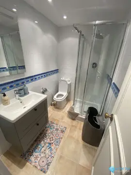 2 bedroom House for Sale in Estepona-70503