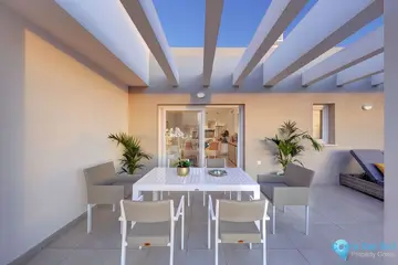 2 - 3 bedroom Apartment for Sale in Marbella-70667