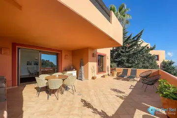 3 bedroom Apartment for Sale in La Mairena-70930
