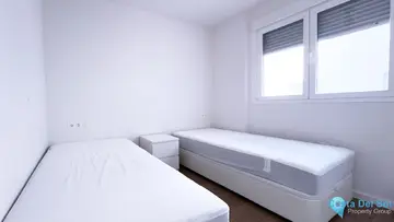 3 bedroom Apartment for Sale in Nueva Andalucía-70950