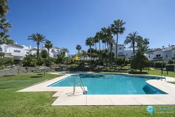 5 bedroom House for Sale in New Golden Mile-70951