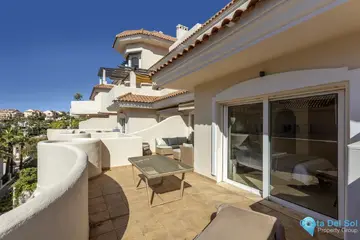 2 bedroom Apartment for Sale in Nueva Andalucía-71103