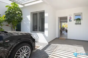 3 bedroom House for Sale in Estepona-71144