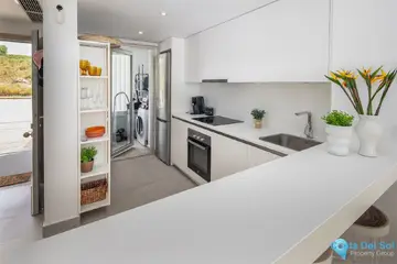 3 bedroom House for Sale in Estepona-71140