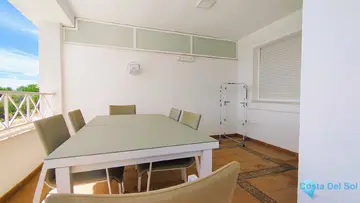 2 bedroom Apartment for Sale in Río Real-71253